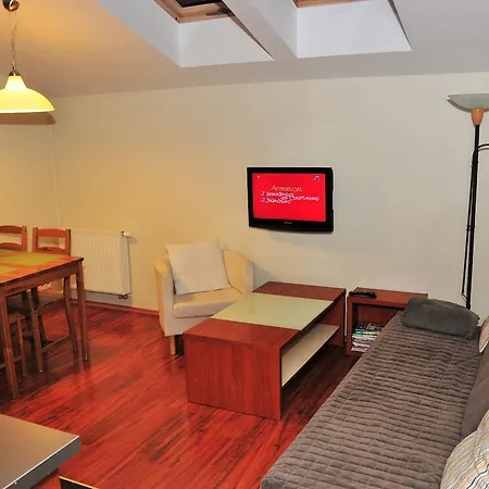 Apartament *